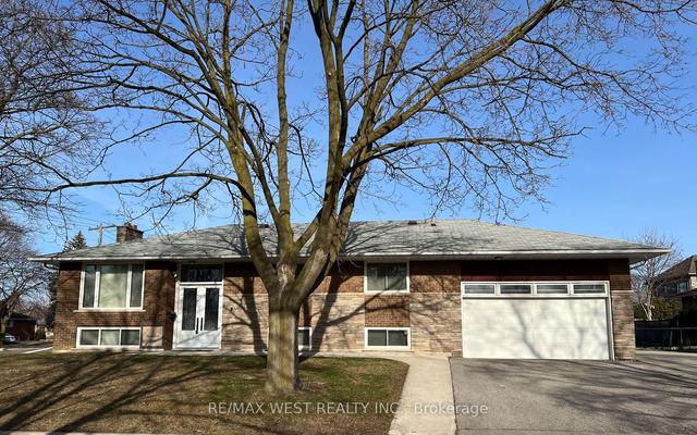 MAIN - 1 Hartsdale Dr, House detached with 3 bedrooms, 2 bathrooms and 3 parking in Etobicoke ON | Image 1