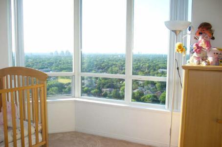 PH208 - 35 Finch Ave E, Condo with 2 bedrooms, 2 bathrooms and 1 parking in North York ON | Image 2
