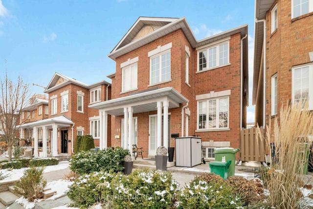 MAIN2ND - 910 St Clarens Ave, House detached with 3 bedrooms, 2 bathrooms and 0 parking in Toronto ON | Image 12