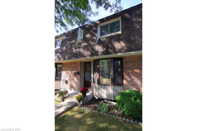 7 - 75 Ventura Dr, House attached with 3 bedrooms, 1 bathrooms and 1 parking in Saint Catharines ON | Image 8