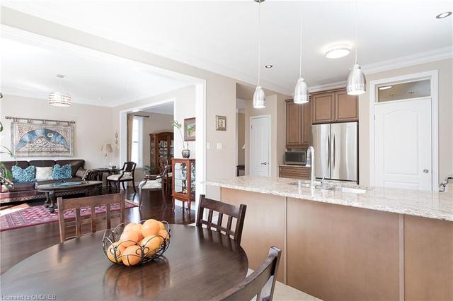 884 Toletza Landing, House detached with 4 bedrooms, 4 bathrooms and 4 parking in Milton ON | Image 11