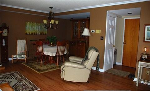 PH-12 - 600 Thornton Rd N, Condo with 3 bedrooms, 3 bathrooms and 1 parking in Oshawa ON | Image 13