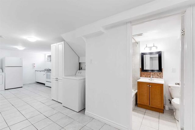 259 West 5th St, House detached with 3 bedrooms, 2 bathrooms and 3 parking in Hamilton ON | Image 15