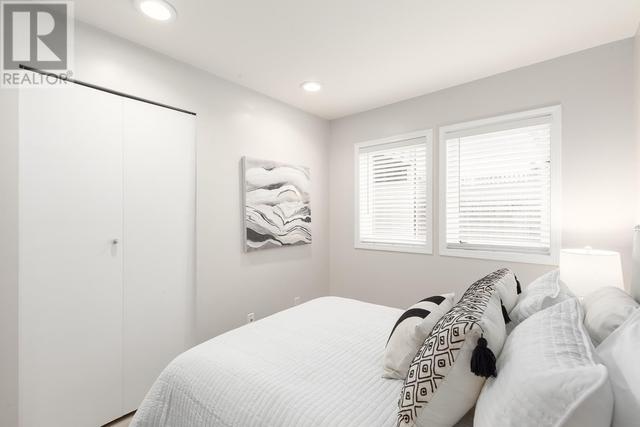 2 - 36 W 13th Ave, House attached with 2 bedrooms, 2 bathrooms and 1 parking in Vancouver BC | Image 20