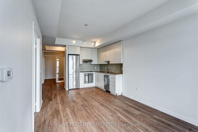 1401 - 50 Ann O'reilly Rd, Condo with 2 bedrooms, 2 bathrooms and 1 parking in Toronto ON | Image 33