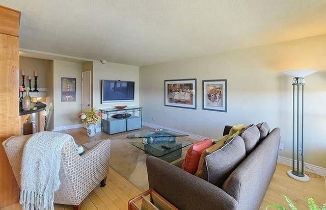 PH-17 - 288 Mill Rd, Condo with 2 bedrooms, 2 bathrooms and 1 parking in Etobicoke ON | Image 4