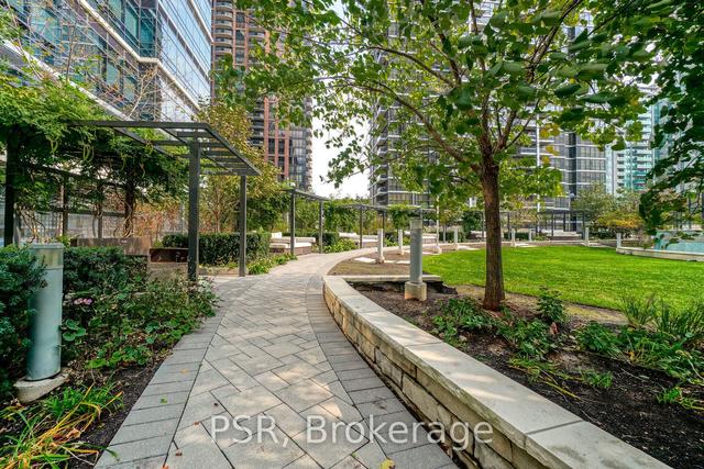 1301 - 2 Anndale Dr, Condo with 1 bedrooms, 1 bathrooms and 1 parking in Toronto ON | Image 31