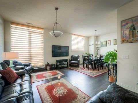 PH-1 - 9245 Jane St, Condo with 2 bedrooms, 3 bathrooms and 2 parking in Vaughan ON | Image 3