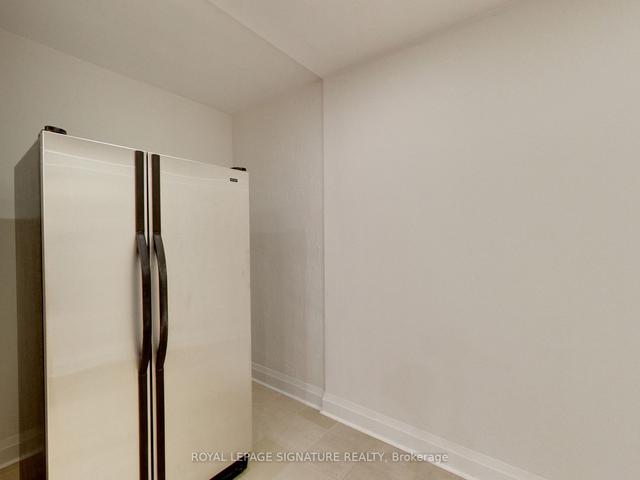 MAIN - 1691 Bathurst St, House detached with 2 bedrooms, 1 bathrooms and 1 parking in Toronto ON | Image 2