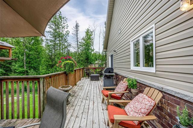 9 Jennett Dr, House detached with 3 bedrooms, 3 bathrooms and 8 parking in Oro Medonte ON | Image 3