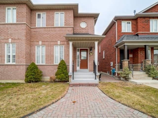 90 Castle Park Blvd, House semidetached with 3 bedrooms, 3 bathrooms and 2 parking in Woodbridge ON | Image 1