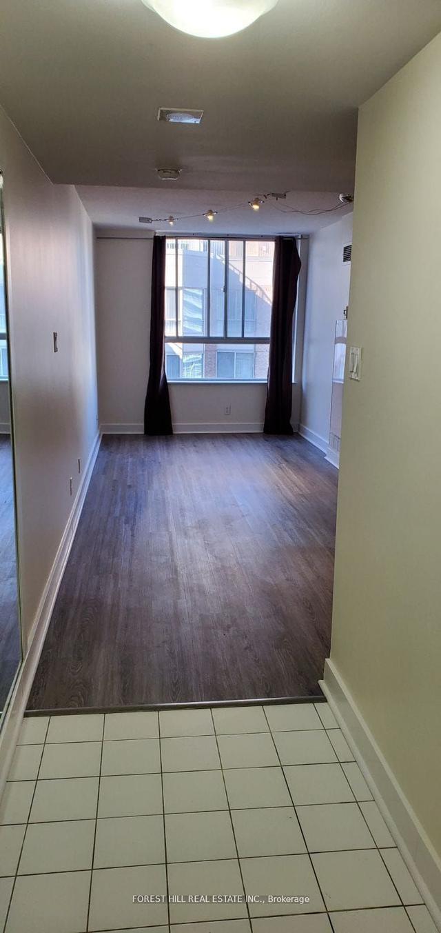 PH20 - 711 Bay St, Condo with 1 bedrooms, 1 bathrooms and 0 parking in Toronto ON | Image 8