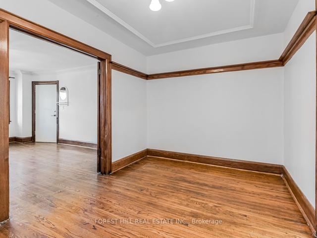 MAIN - 27 Scarboro Beach Blvd, House semidetached with 2 bedrooms, 1 bathrooms and 0 parking in Toronto ON | Image 5
