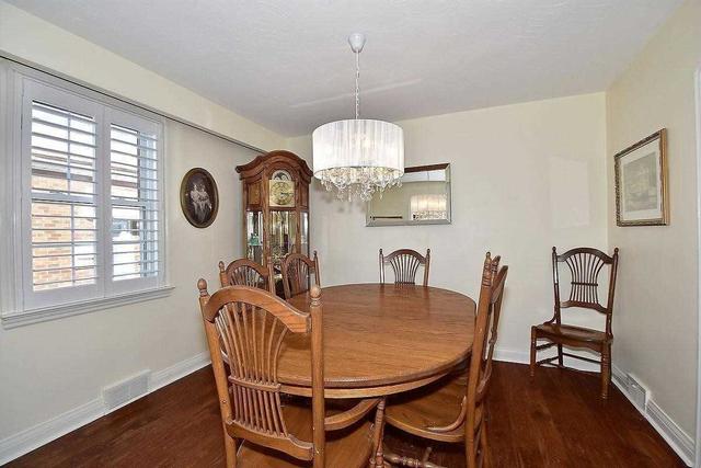 MAIN - 159 Chadburn St, House detached with 2 bedrooms, 1 bathrooms and 2 parking in Oshawa ON | Image 14