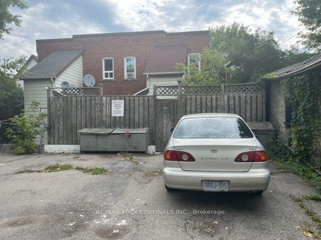 MAIN - 224 6 Th St, House detached with 2 bedrooms, 1 bathrooms and 1 parking in Etobicoke ON | Image 10