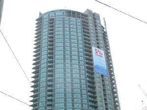909 - 650 Fleet St, Condo with 2 bedrooms, 2 bathrooms and 1 parking in Toronto ON | Image 1