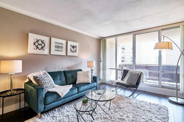 803 - 714 The Mall West, Condo with 2 bedrooms, 2 bathrooms and 1 parking in Etobicoke ON | Image 23