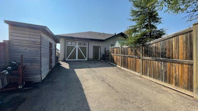 1117 26 St, House detached with 5 bedrooms, 3 bathrooms and 12 parking in Wainwright AB | Image 10