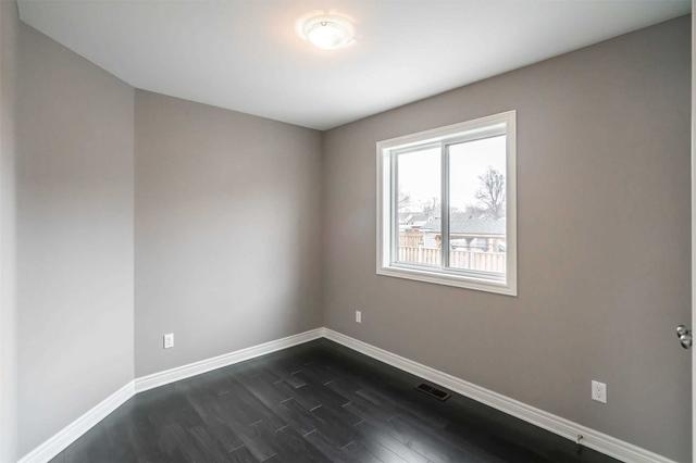 MAIN - 11 Edith St, House detached with 3 bedrooms, 1 bathrooms and 1 parking in Saint Catharines ON | Image 18