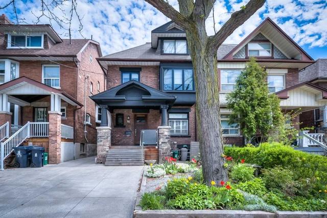91 Oakwood Ave, House detached with 4 bedrooms, 5 bathrooms and 3 parking in Toronto ON | Image 1
