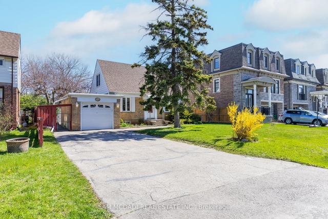 2127 Primate Rd, House detached with 2 bedrooms, 2 bathrooms and 5 parking in Mississauga ON | Image 12
