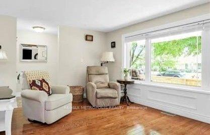 MAIN - 19 Elma St, House semidetached with 2 bedrooms, 1 bathrooms and 3 parking in Saint Catharines ON | Image 11