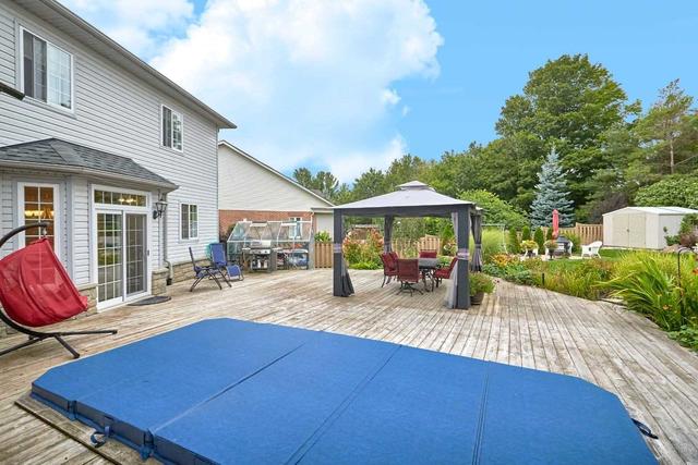 90 Birkhall Pl, House detached with 4 bedrooms, 4 bathrooms and 6 parking in Barrie ON | Image 6