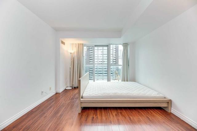 PH03 - 96 St Patrick St, Condo with 2 bedrooms, 2 bathrooms and 1 parking in Toronto ON | Image 10