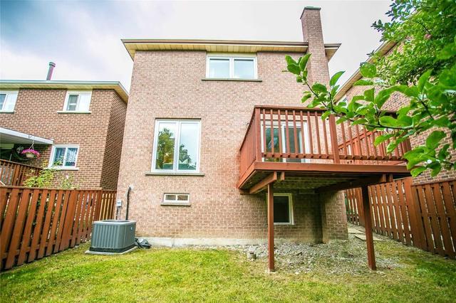 MAIN - 3017 Olympus Mews, House detached with 3 bedrooms, 3 bathrooms and 1 parking in Mississauga ON | Image 2