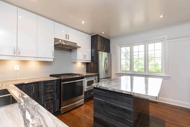 MAIN - 16 Boulton Dr, House detached with 3 bedrooms, 2 bathrooms and 1 parking in Toronto ON | Image 27