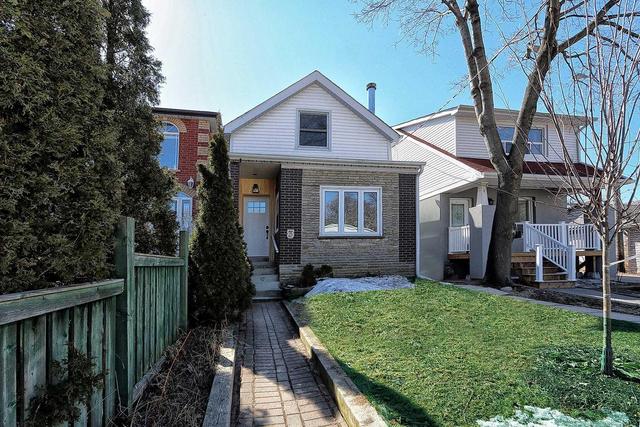 MAIN - 3 Sutherland Ave, House detached with 3 bedrooms, 2 bathrooms and 2 parking in East York ON | Image 1