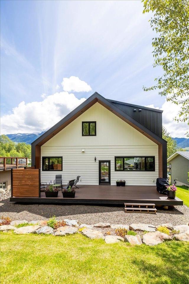 36 Aspen Cres, House detached with 4 bedrooms, 3 bathrooms and 4 parking in Fernie BC | Image 60