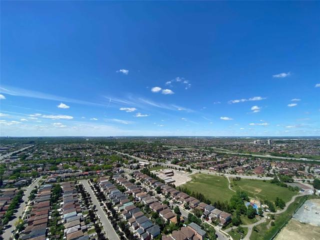 PH1 - 4055 Parkside Village Dr, Condo with 3 bedrooms, 2 bathrooms and 1 parking in Mississauga ON | Image 13