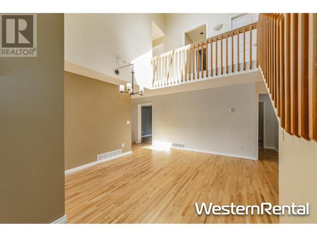 2163 Patricia Ave, House detached with 4 bedrooms, 2 bathrooms and 4 parking in Port Coquitlam BC | Image 6