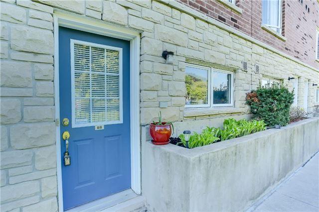 88 - 65 Turntable Cres, Townhouse with 3 bedrooms, 2 bathrooms and 1 parking in Toronto ON | Image 2