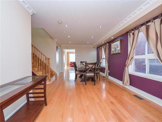 90 Andriana Cres, House semidetached with 4 bedrooms, 3 bathrooms and 1 parking in Markham ON | Image 5