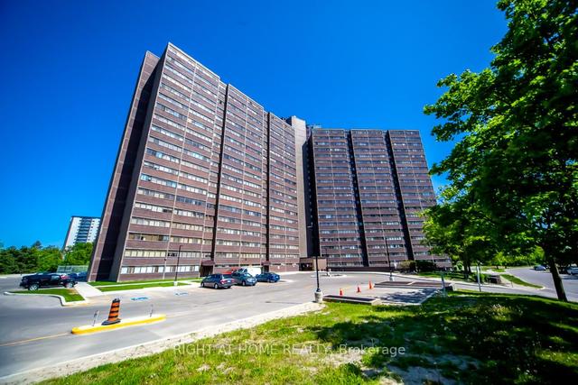 PH21 - 11 Wincott Dr, Condo with 1 bedrooms, 1 bathrooms and 1 parking in Etobicoke ON | Image 12