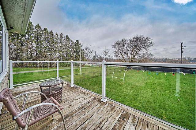 2170 Thornton Rd N, House detached with 3 bedrooms, 2 bathrooms and 13 parking in Oshawa ON | Image 15