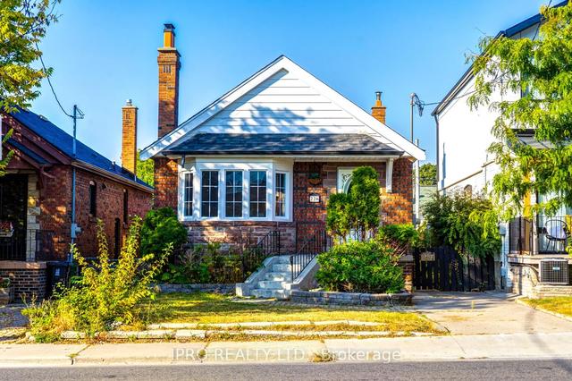 MAIN - 226 Donlands Ave, House detached with 2 bedrooms, 1 bathrooms and 1 parking in East York ON | Image 28