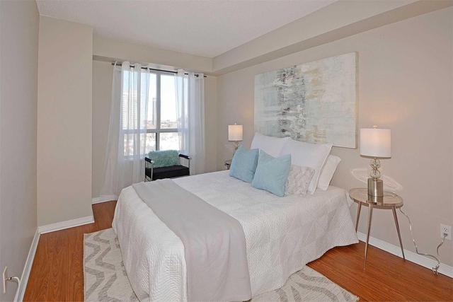 909 - 55 Harrison Garden Blvd, Condo with 2 bedrooms, 2 bathrooms and 1 parking in North York ON | Image 13