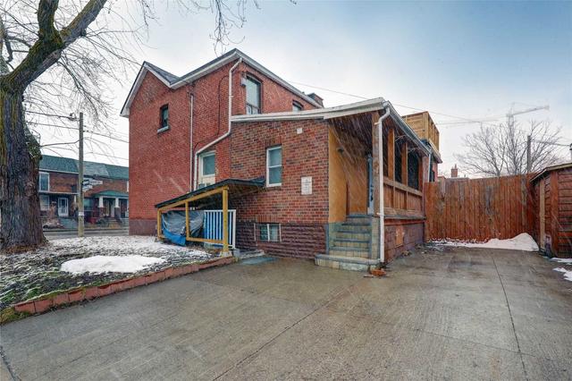MAIN - 1343 Dupont St, House semidetached with 1 bedrooms, 1 bathrooms and 1 parking in Toronto ON | Image 20