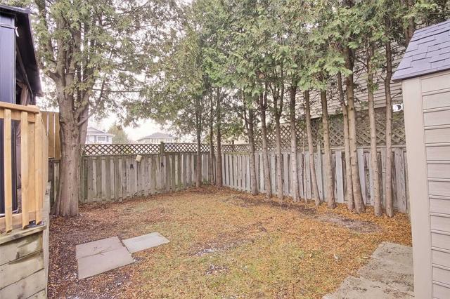 886 Castlegrove Ave, House attached with 3 bedrooms, 3 bathrooms and 4 parking in Oshawa ON | Image 29