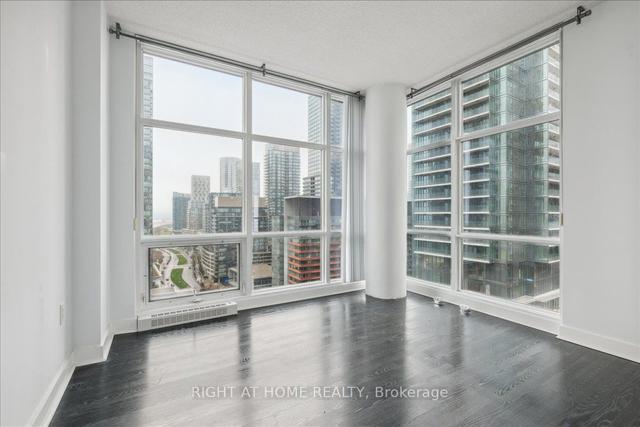 2203 - 10 Navy Wharf Crt, Condo with 1 bedrooms, 1 bathrooms and 1 parking in Toronto ON | Image 8