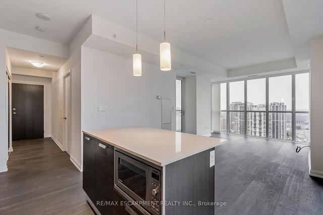 2303 - 9 Bogert Ave, Condo with 2 bedrooms, 2 bathrooms and 1 parking in Toronto ON | Image 5