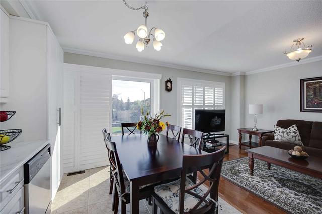 9 Lake Cres, House attached with 3 bedrooms, 4 bathrooms and 2 parking in Barrie ON | Image 8