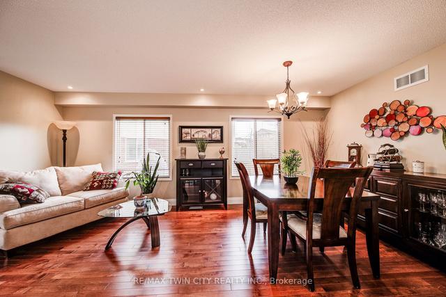 909 Isaiah Pl, House detached with 4 bedrooms, 4 bathrooms and 4 parking in Kitchener ON | Image 32