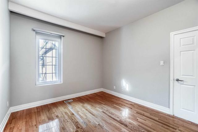 MAIN - 156 Mavety St, House detached with 1 bedrooms, 1 bathrooms and 0 parking in Toronto ON | Image 8