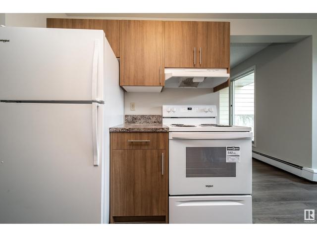 14404 88a St Nw, Condo with 2 bedrooms, 1 bathrooms and null parking in Edmonton AB | Image 12