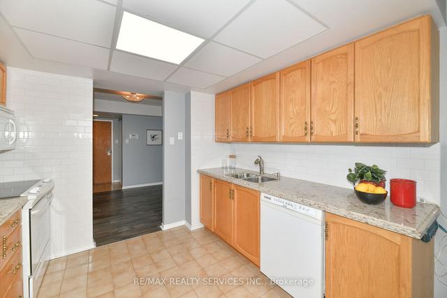 803 - 310 Mill St S, Condo with 2 bedrooms, 2 bathrooms and 2 parking in Brampton ON | Image 8