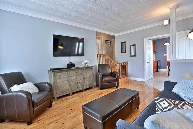 883 10 Th St, House detached with 3 bedrooms, 2 bathrooms and 3 parking in Mississauga ON | Image 5